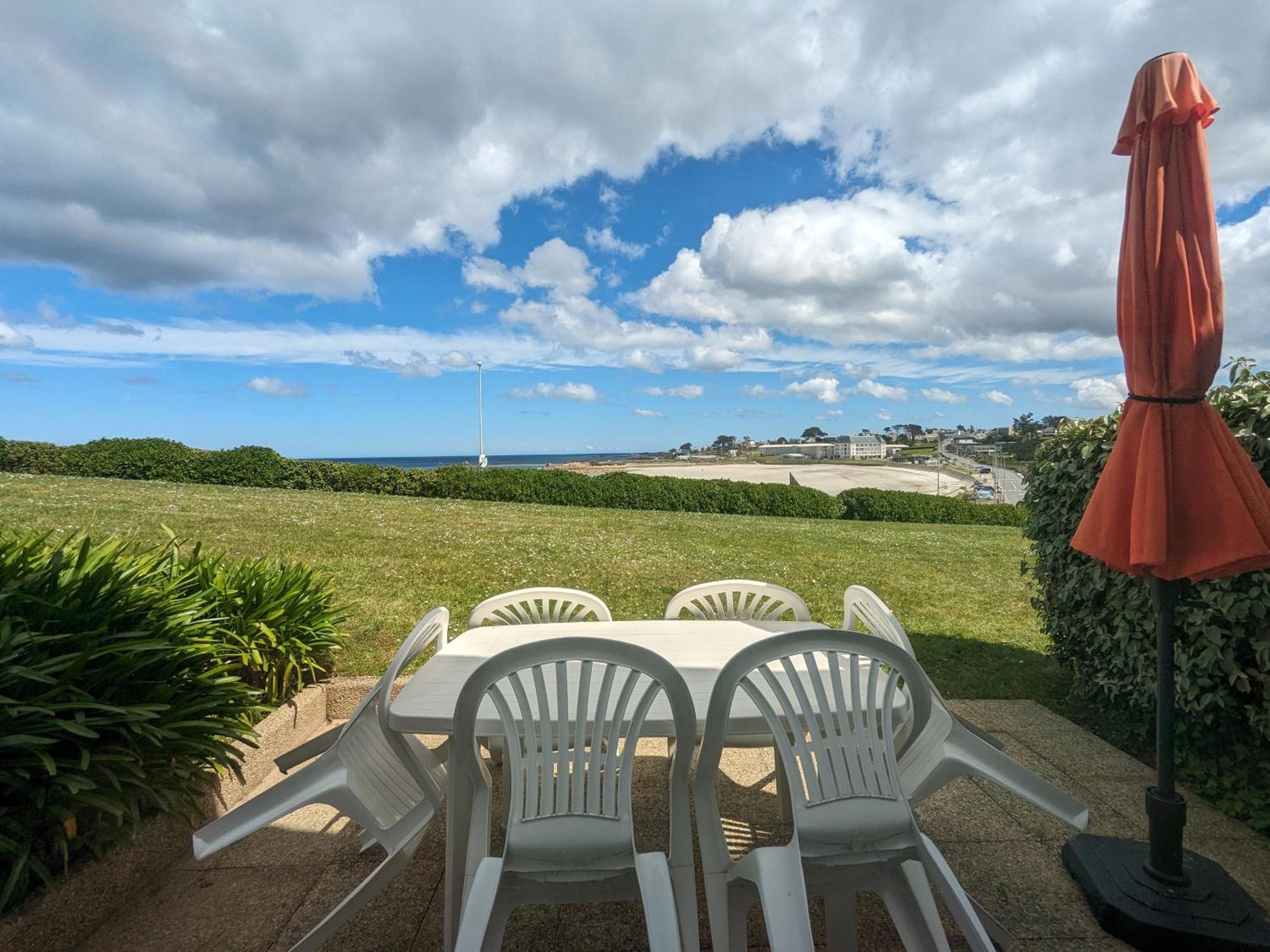 MAISON belle vue mer PISCINE Trévou-Tréguignec Eksteriør bilde